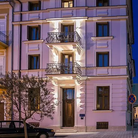 Castello Apartmán