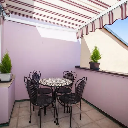 Apartman Castello