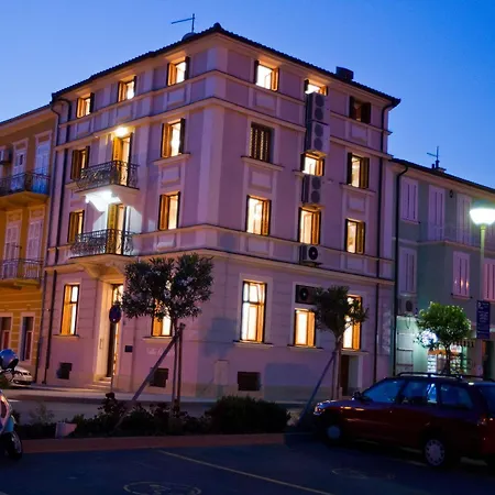 Apartment Castello *