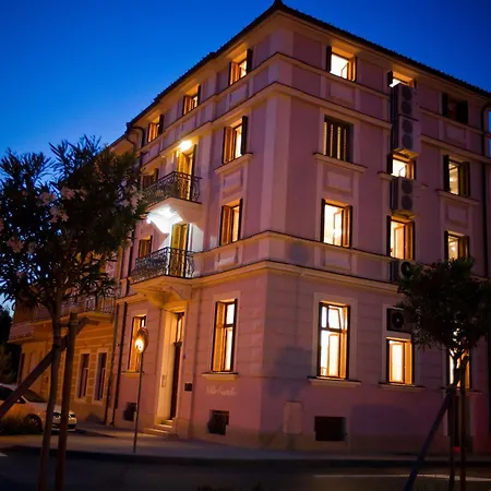 Apartment Castello *