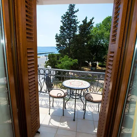 Apartment Castello *