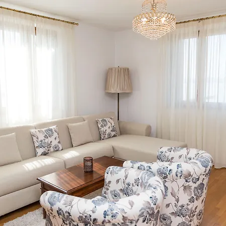 Διαμέρισμα Castello
