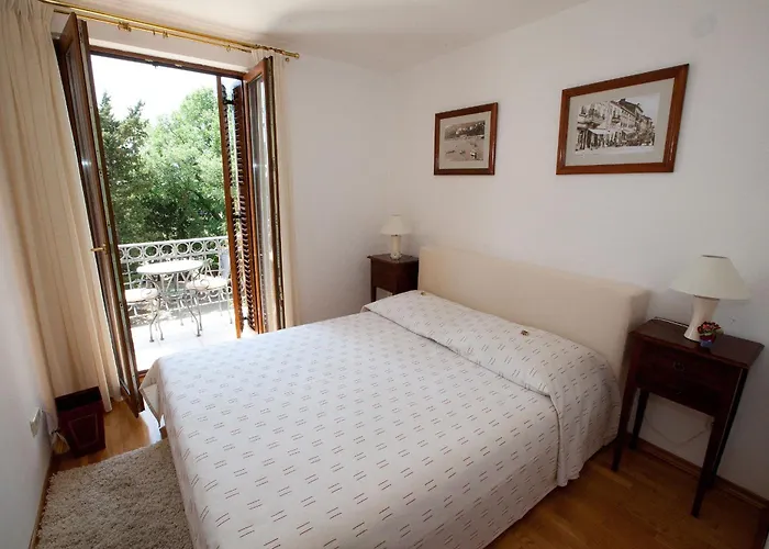 Apartman Castello *