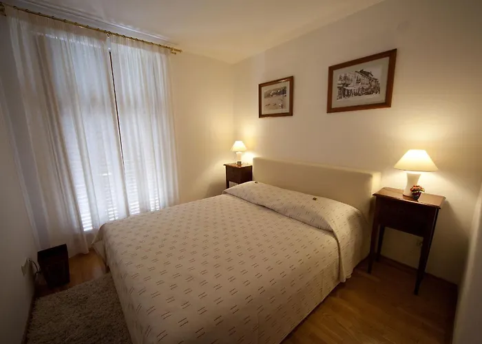 Apartman Castello *