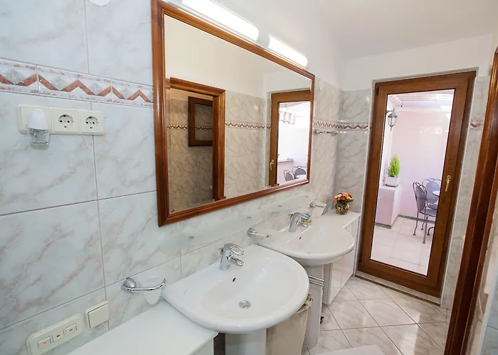 Castello Apartman